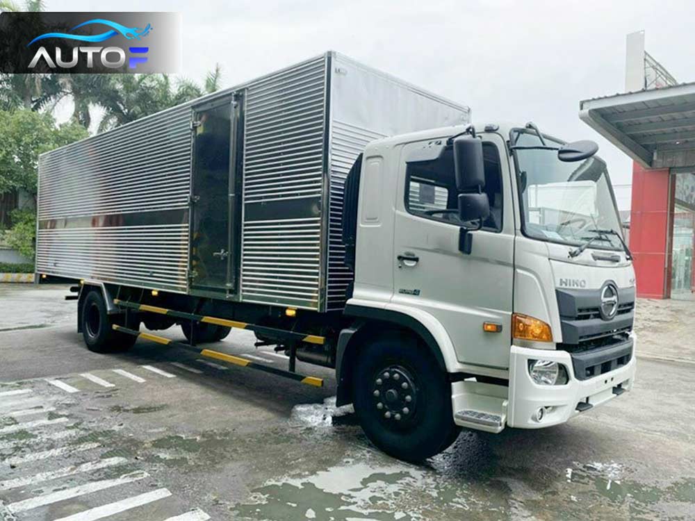 Xe tải Hino FG8JT7A (8t - 8.6m & 9.9m) thùng kín inox